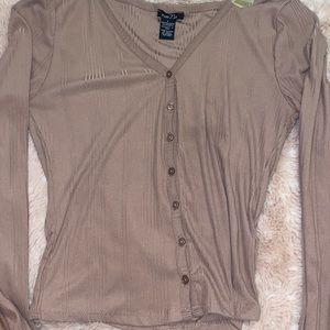 Never Worn Long Sleeve Soft Button Up Blouse